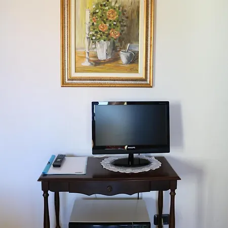 Apartment Casa Fiorella - - Parcheggio Gratuito